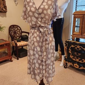 Flowy Shirtwaist Polka-dot Gray White Small Dress Easter Hankerchief Hem Spring